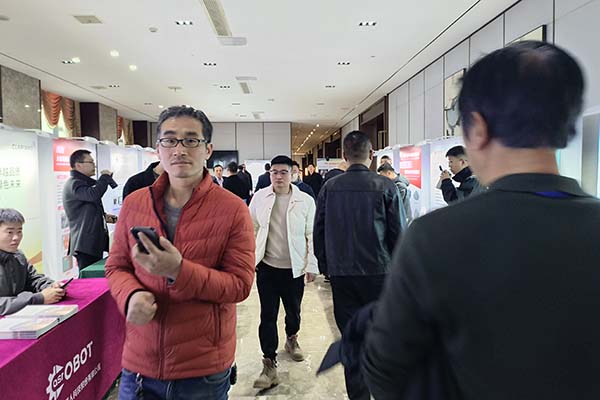 展會(huì)現(xiàn)場(chǎng)